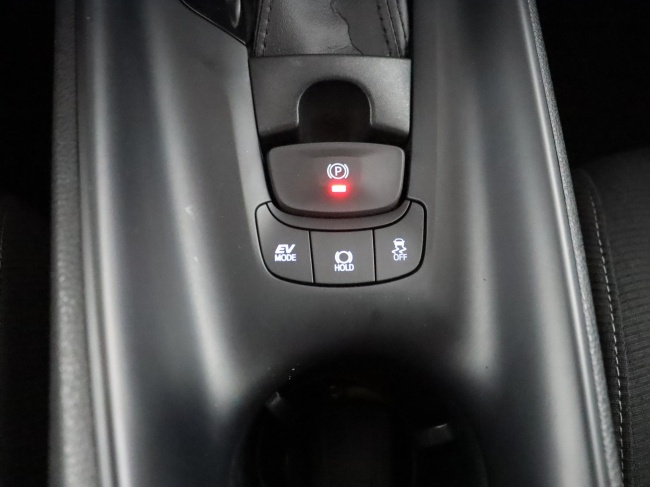 Toyota C-HR - 1.8 Hybrid Dynamic
