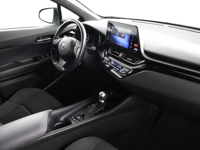 Toyota C-HR - 1.8 Hybrid Dynamic
