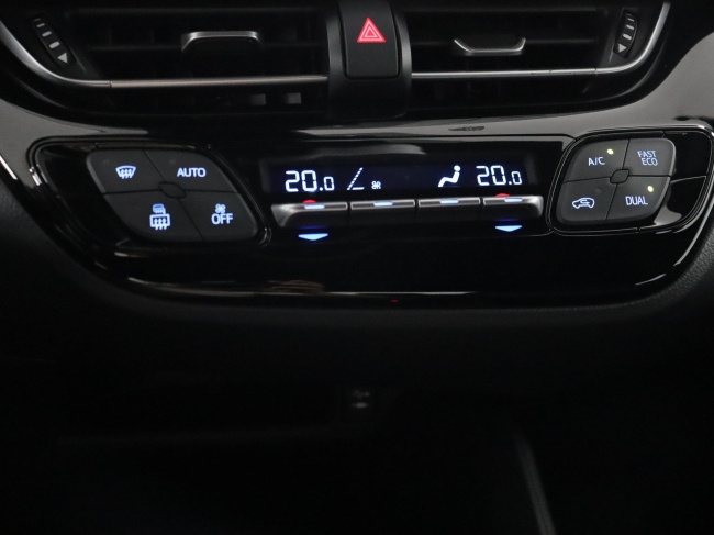 Toyota C-HR - 1.8 Hybrid Dynamic