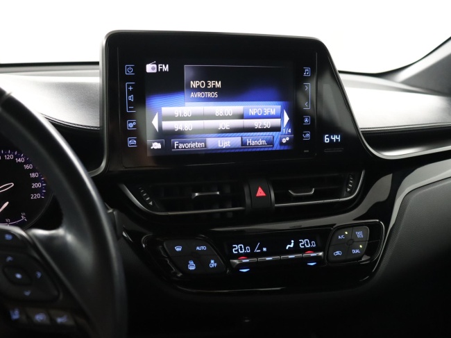 Toyota C-HR - 1.8 Hybrid Dynamic