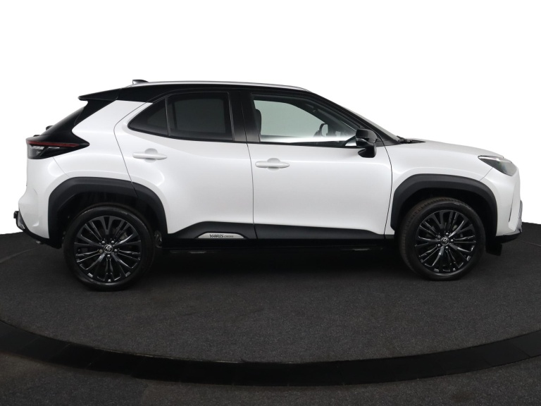 Toyota Yaris Cross - 1.5 Hybrid Adventure 13