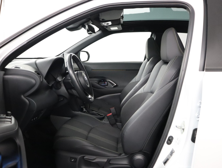 Toyota Yaris Cross - 1.5 Hybrid Adventure 17