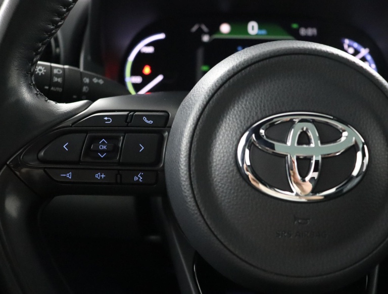 Toyota Yaris Cross - 1.5 Hybrid Adventure 19