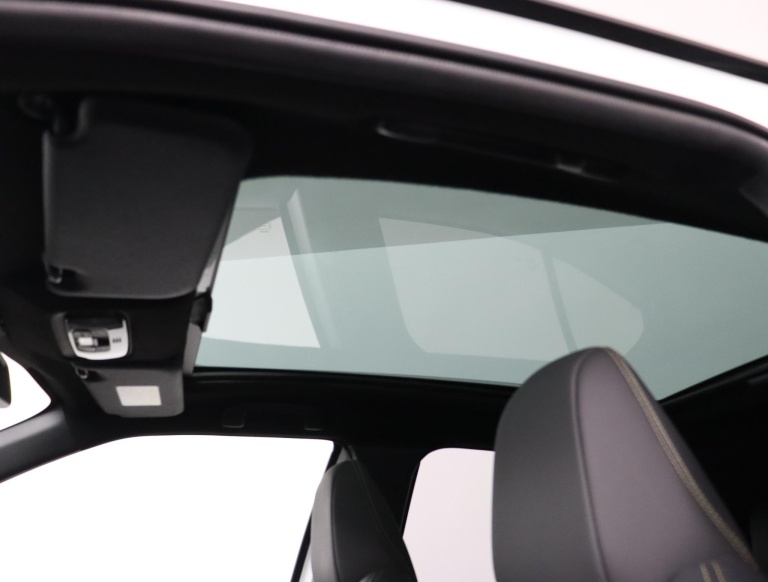 Toyota Yaris Cross - 1.5 Hybrid Adventure 42