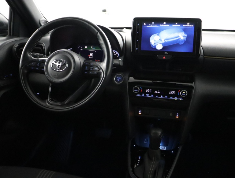 Toyota Yaris Cross - 1.5 Hybrid Adventure 63