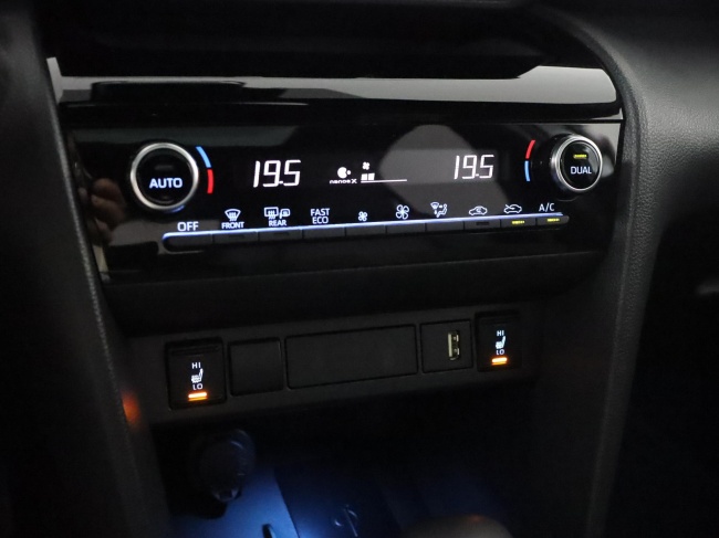 Toyota Yaris Cross - 1.5 Hybrid Adventure