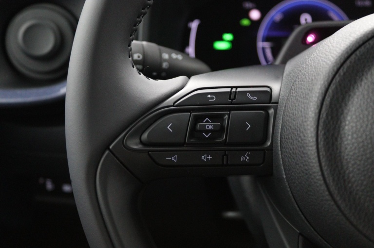Toyota Aygo X - Hybrid 115 pulse 19