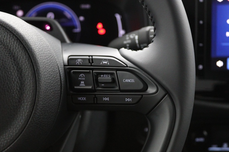 Toyota Aygo X - Hybrid 115 pulse 21
