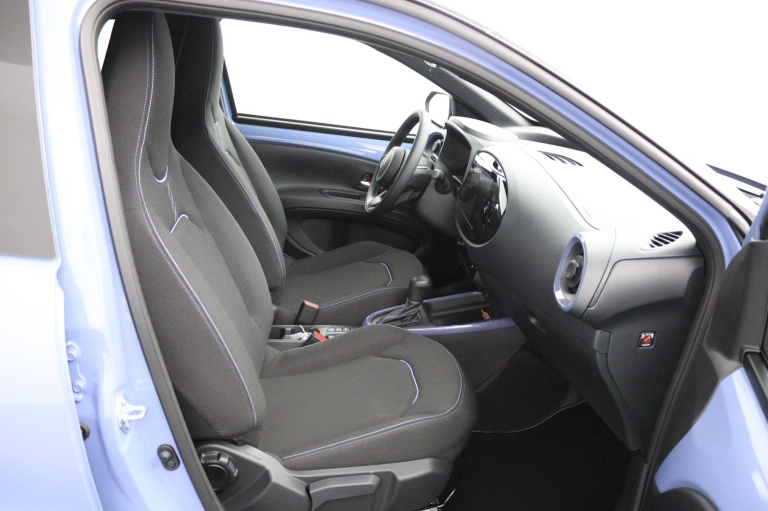 Toyota Aygo X - Hybrid 115 pulse 22