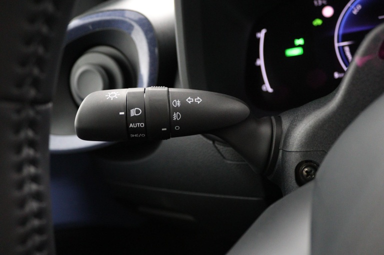 Toyota Aygo X - Hybrid 115 pulse 29