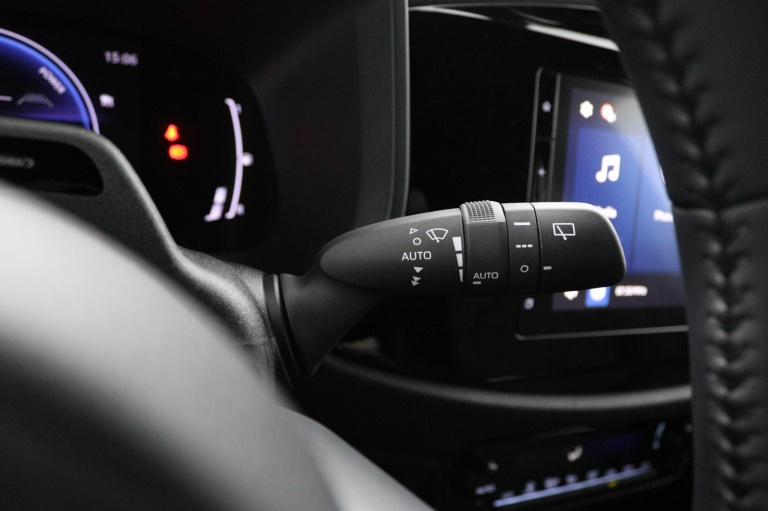Toyota Aygo X - Hybrid 115 pulse 30