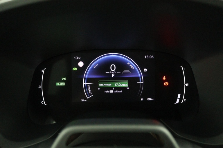 Toyota Aygo X - Hybrid 115 pulse 6