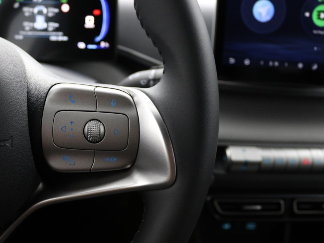 BYD DOLPHIN SURF - Comfort 43 kWh