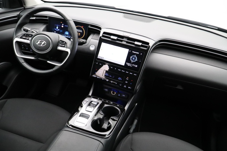 Hyundai Tucson - 1.6 T-GDI HEV Comfort Smart 33