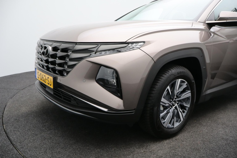 Hyundai Tucson - 1.6 T-GDI HEV Comfort Smart 37