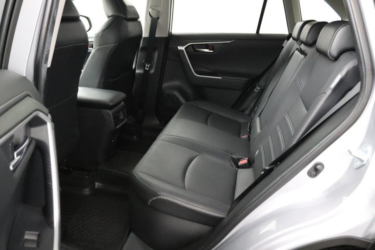 Toyota RAV4 - 2.5 Hybrid Style Limited 13