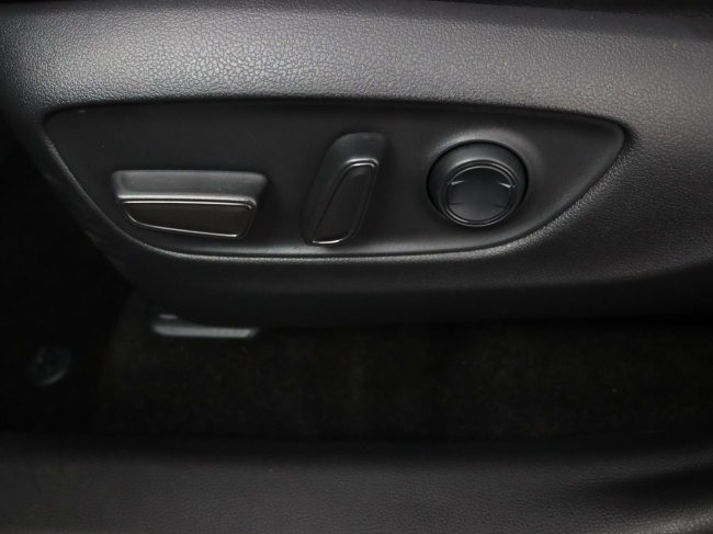 Toyota RAV4 - 2.5 Plug-in Hybrid AWD Bi-Tone Plus