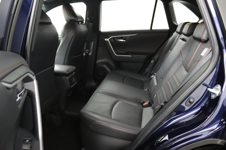 Toyota RAV4 - 2.5 Plug-in Hybrid AWD Bi-Tone Plus 13