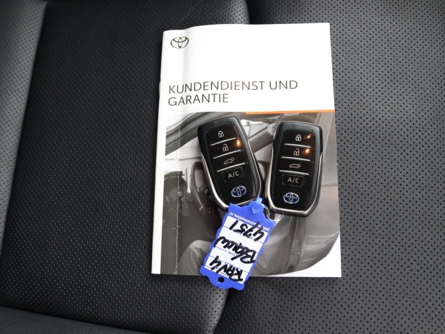Toyota RAV4 - 2.5 Plug-in Hybrid AWD Bi-Tone Plus