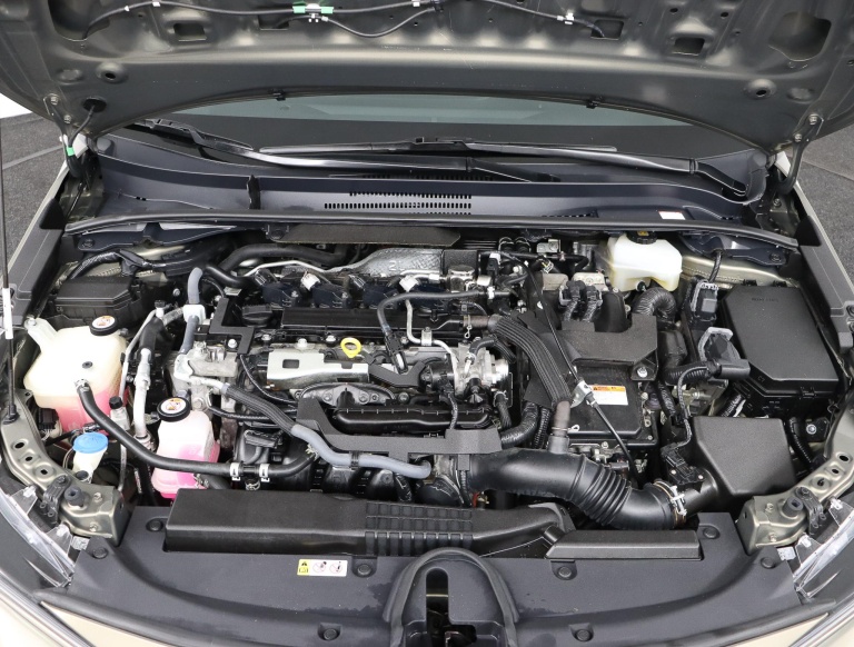 Toyota Corolla - 2.0 Hybrid Dynamic 32