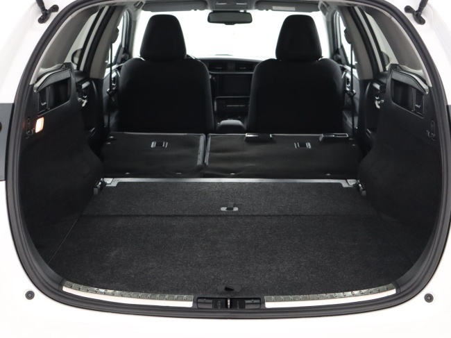 Toyota Auris Touring Sports - 1.8 Hybrid Dynamic Go