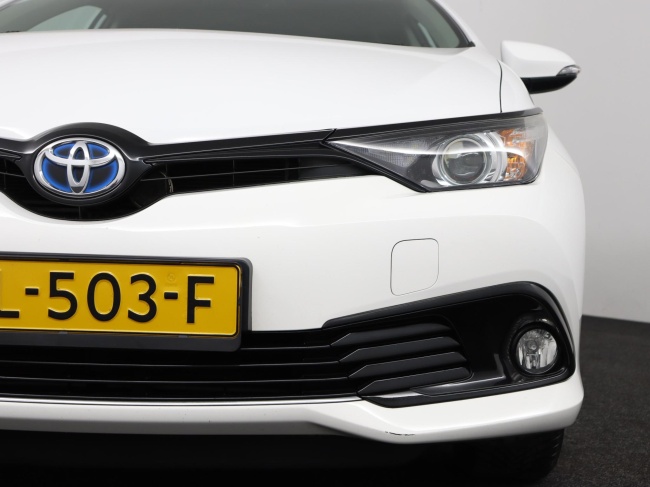 Toyota Auris Touring Sports - 1.8 Hybrid Dynamic Go