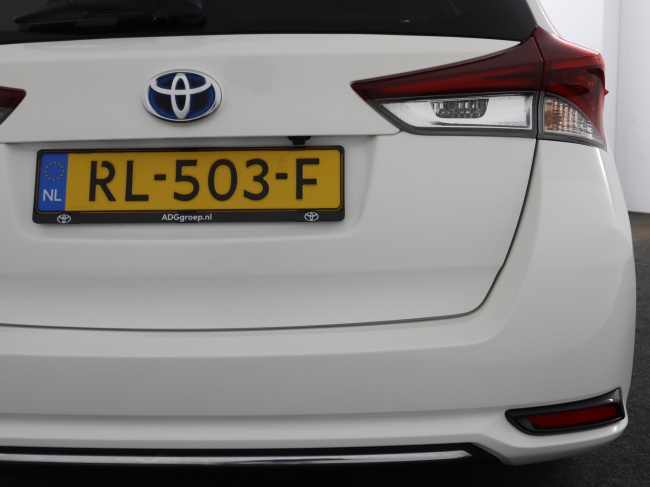 Toyota Auris Touring Sports - 1.8 Hybrid Dynamic Go