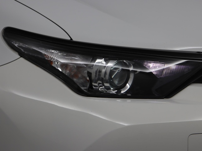 Toyota Auris Touring Sports - 1.8 Hybrid Dynamic Go