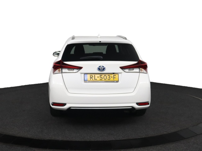 Toyota Auris Touring Sports - 1.8 Hybrid Dynamic Go