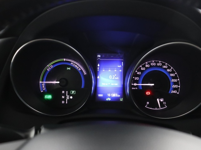 Toyota Auris Touring Sports - 1.8 Hybrid Dynamic Go