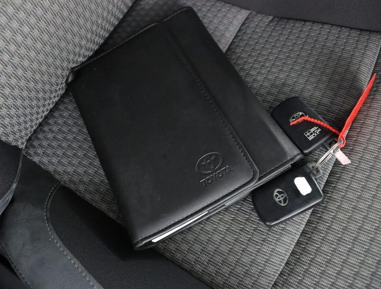 Toyota Auris Touring Sports - 1.8 Hybrid Dynamic Go 9