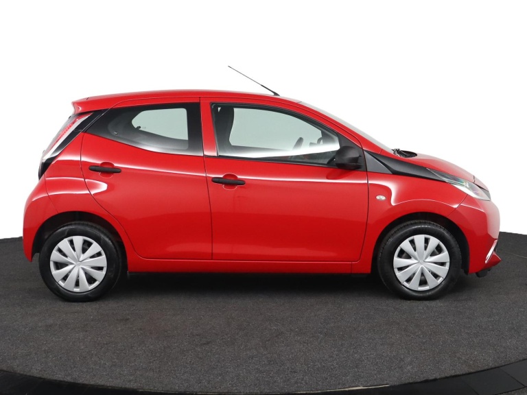 Toyota Aygo - 1.0 VVT-i x-now 12