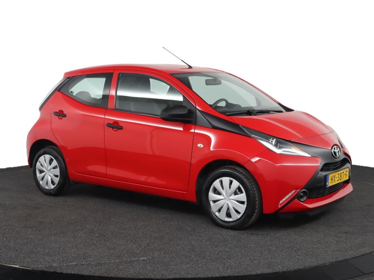 Toyota Aygo - 1.0 VVT-i x-now 13