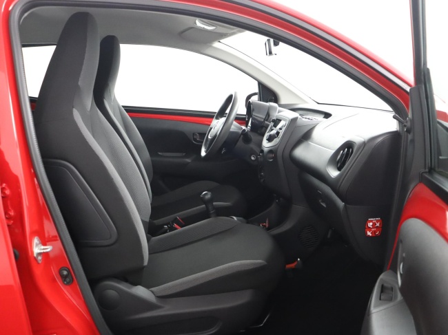 Toyota Aygo - 1.0 VVT-i x-now