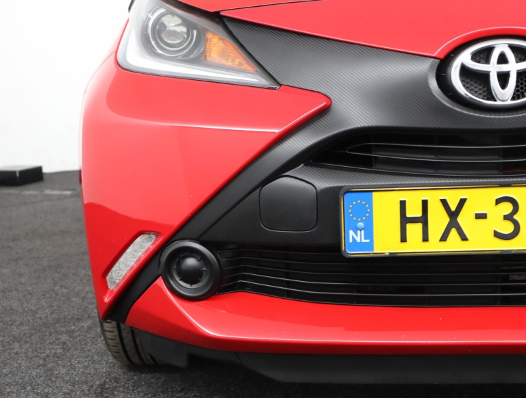 Toyota Aygo - 1.0 VVT-i x-now 31