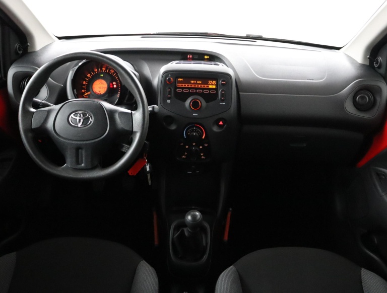 Toyota Aygo - 1.0 VVT-i x-now 4