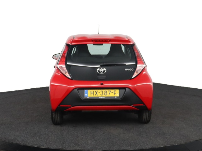 Toyota Aygo - 1.0 VVT-i x-now