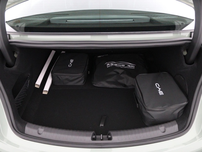 BYD SEAL - Business RWD 61.4 kWh
