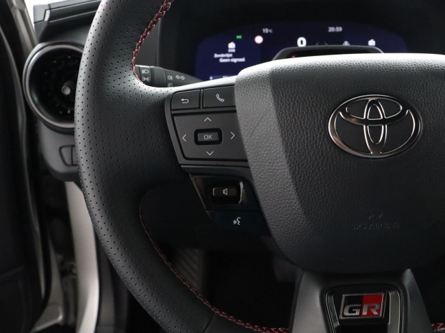 Toyota C-HR - 2.0 Plug-in Hybrid 220 Premium