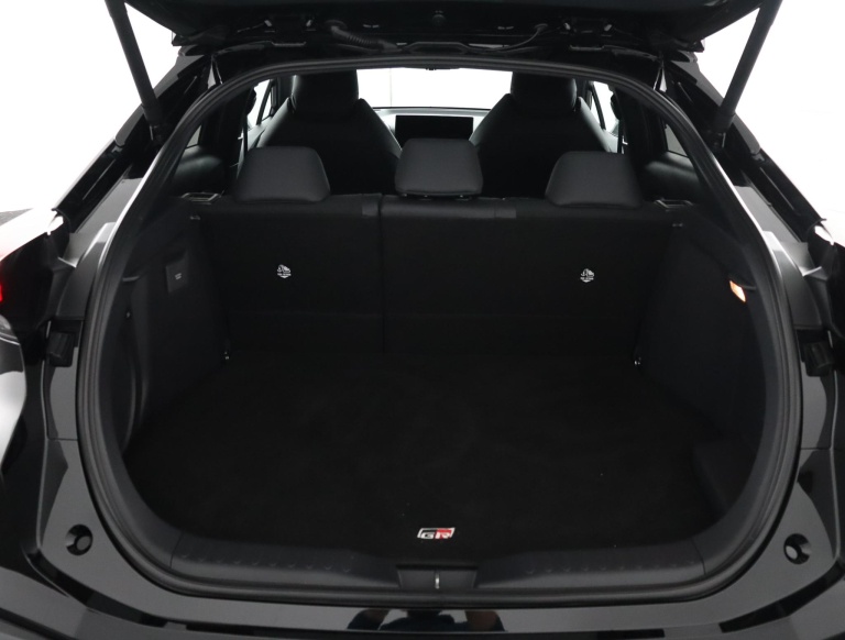 Toyota C-HR - 2.0 Plug-in Hybrid 220 Premium 24