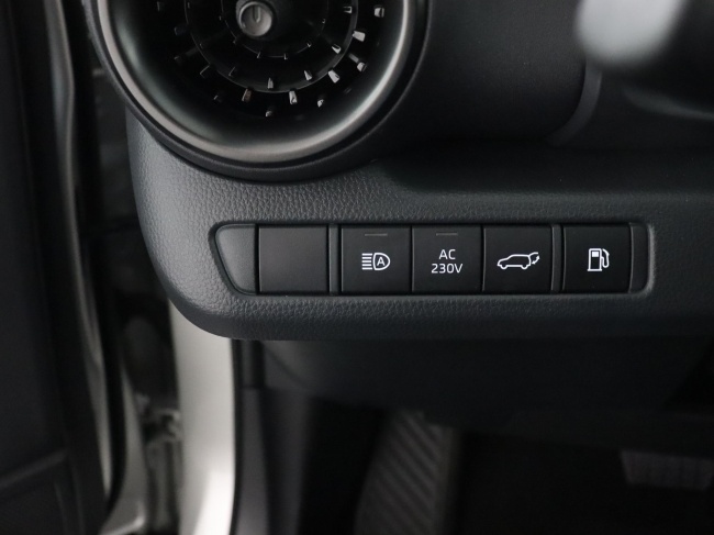 Toyota C-HR - 2.0 Plug-in Hybrid 220 Premium