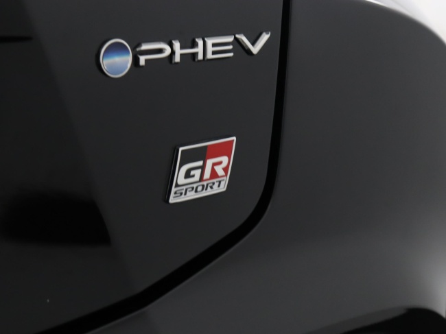 Toyota C-HR - 2.0 Plug-in Hybrid 220 Premium