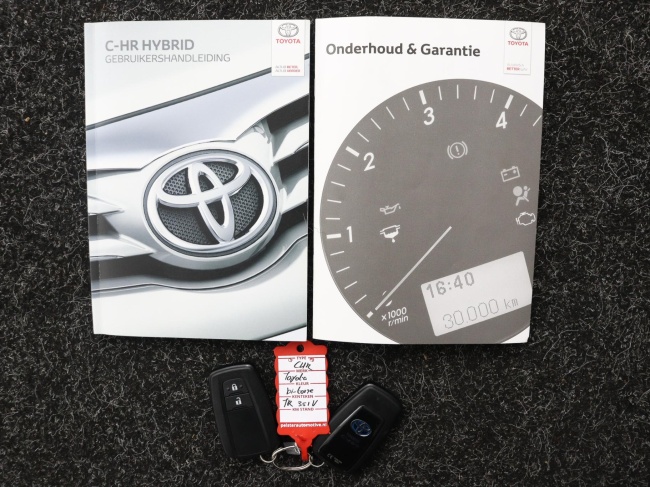 Toyota C-HR - 1.8 Hybrid Style