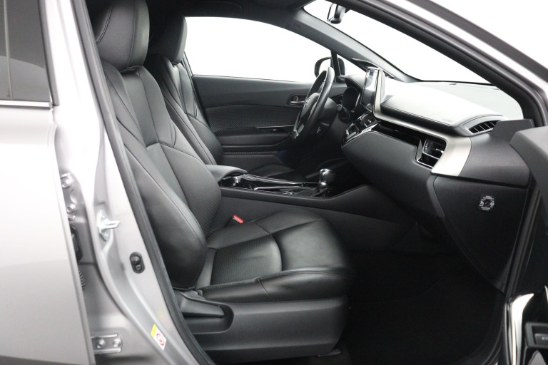 Toyota C-HR - 1.8 Hybrid Style 22