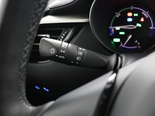 Toyota C-HR - 1.8 Hybrid Style