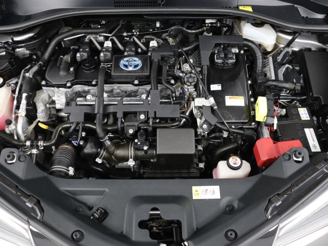 Toyota C-HR - 1.8 Hybrid Style