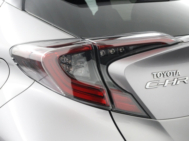 Toyota C-HR - 1.8 Hybrid Style