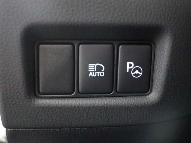Toyota C-HR - 1.8 Hybrid Style