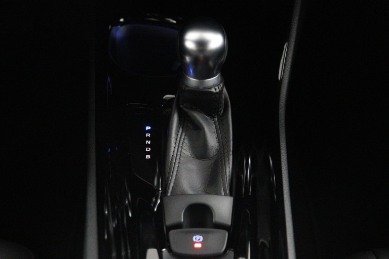 Toyota C-HR - 1.8 Hybrid Style 76