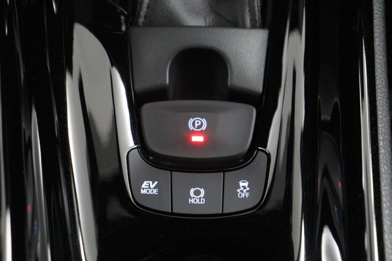 Toyota C-HR - 1.8 Hybrid Style 77